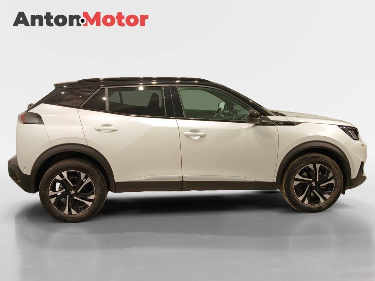 Peugeot 2008   BlueHDI 130 S&S EAT8 GT