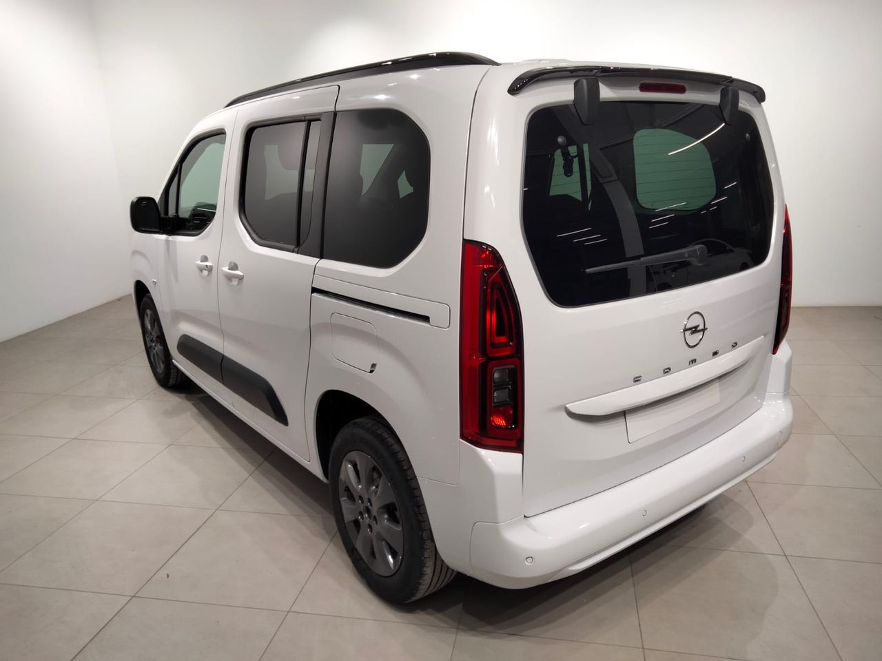 Opel Combo Cargo 100 Cv 1.5 Td S/S MT6 €6.4
