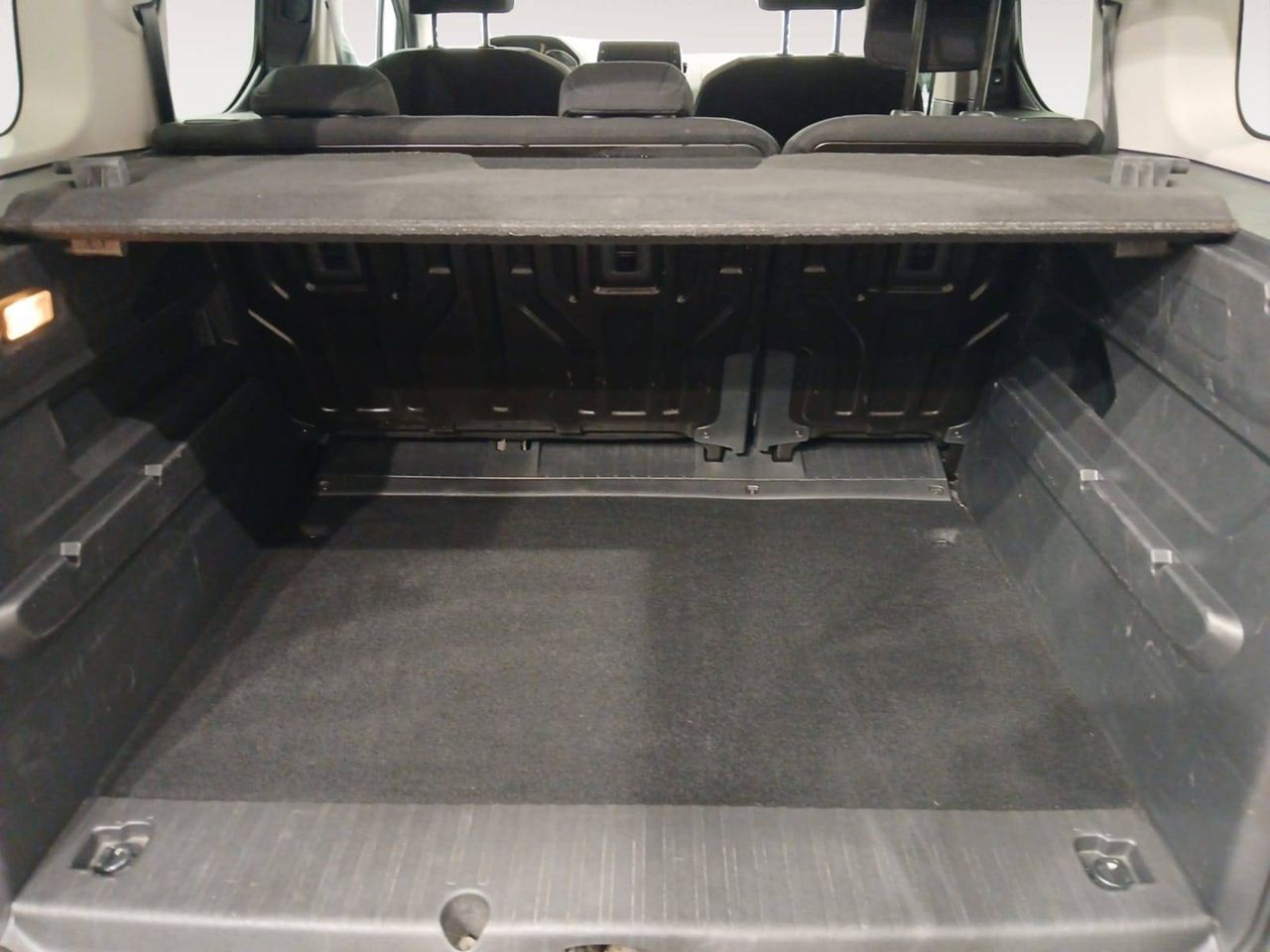 Peugeot Rifter   Standard BlueHDi 96kW EAT8 Active