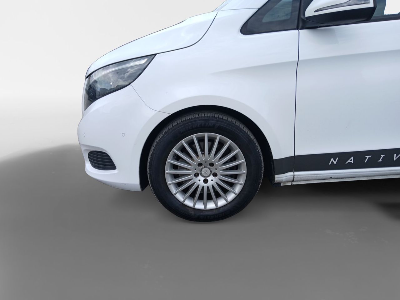 Mercedes 220 MARCO POLO HORIZON D