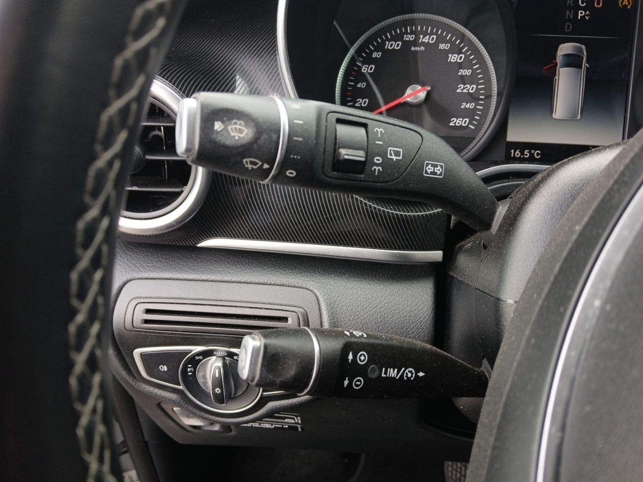 Mercedes 220 MARCO POLO HORIZON D