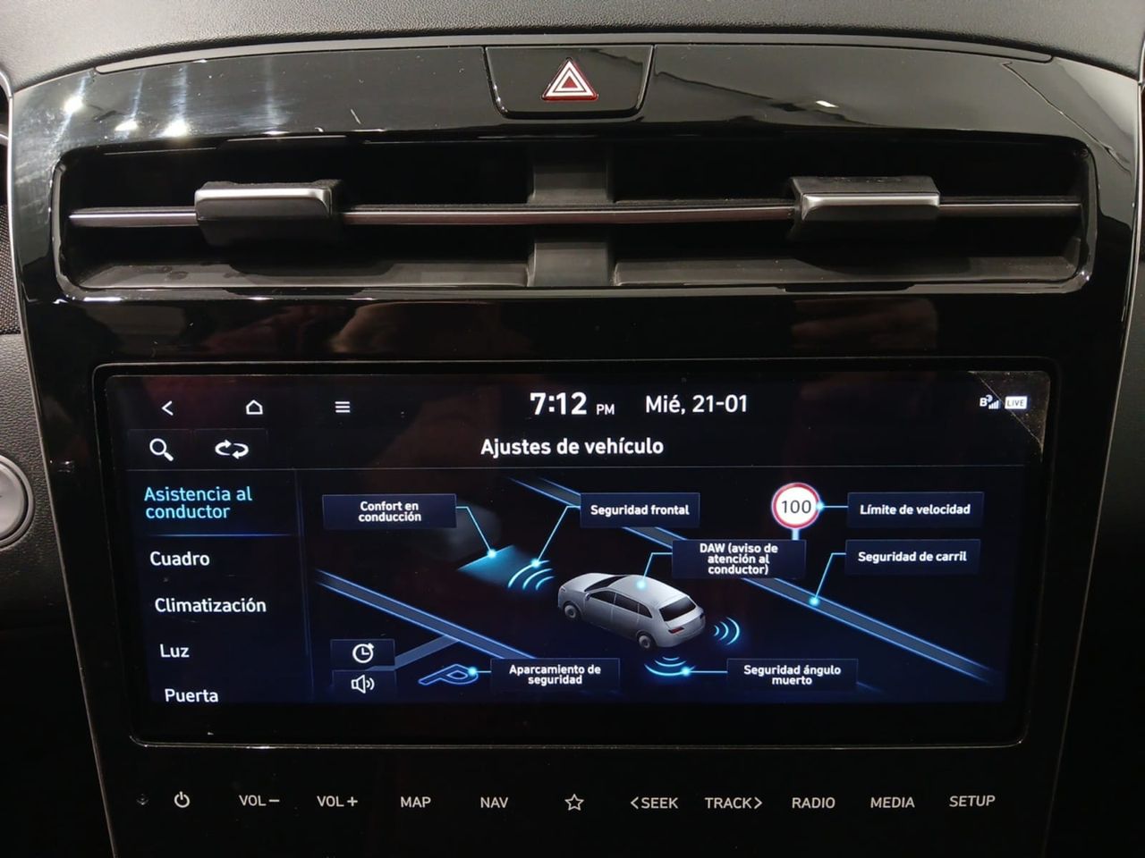 Hyundai Tucson 1.6 CRDI 100kW (136CV) 48V Tecno DCT 2C 4X4