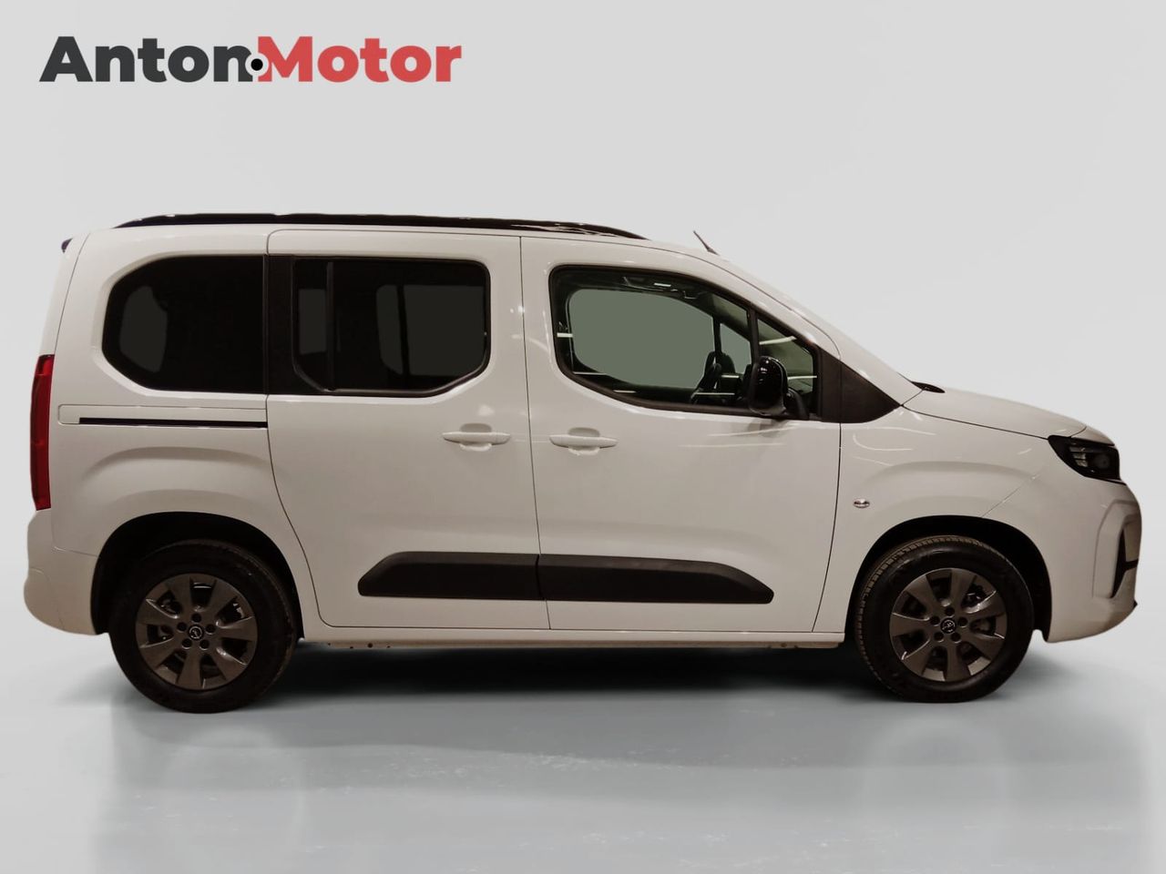 Opel Combo 100 Cv 1.5 Td S/S MT6 €6.4