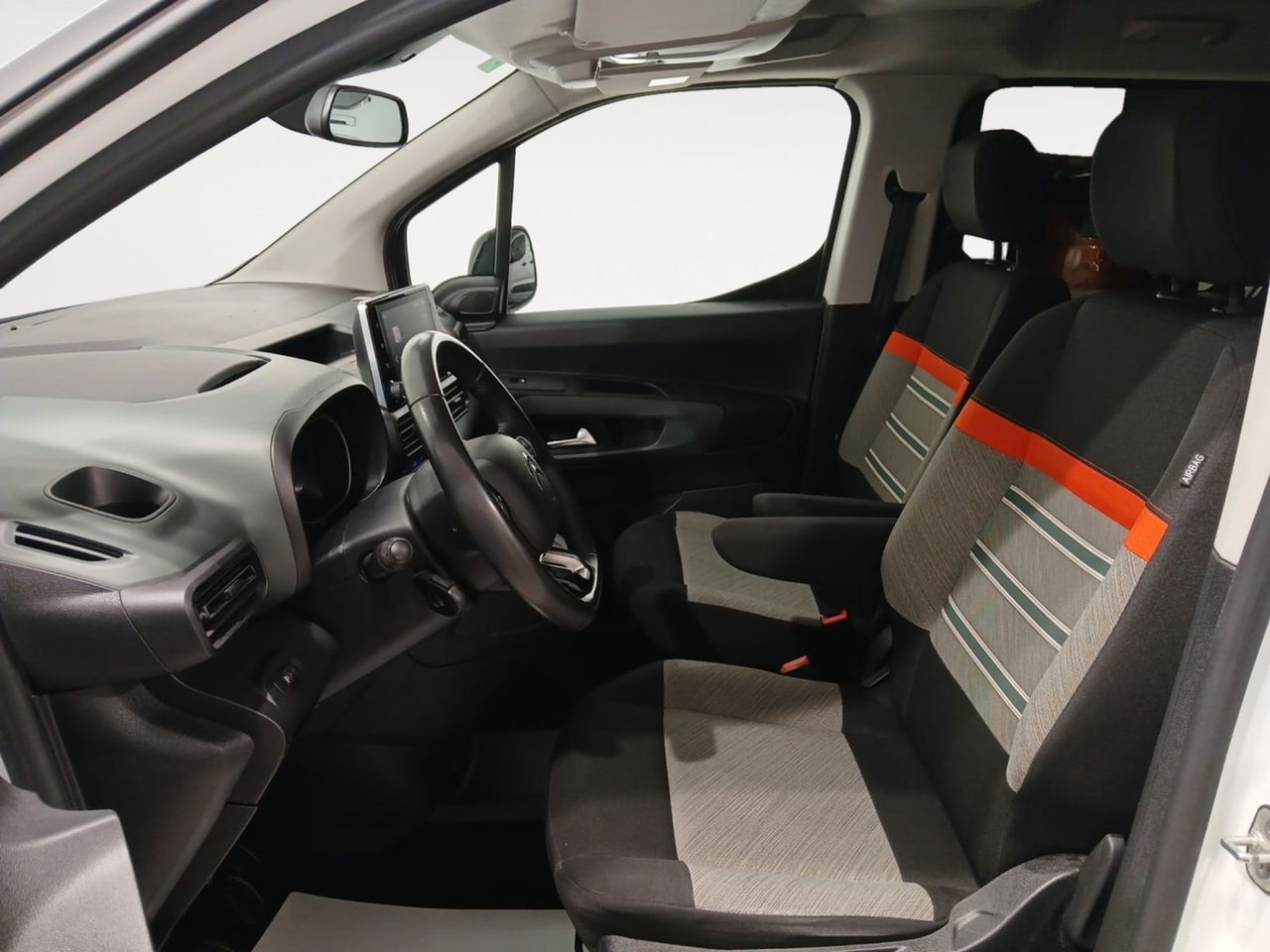 Citroën Berlingo Talla M BlueHDi 100 S&S SHINE BUSINESS N1