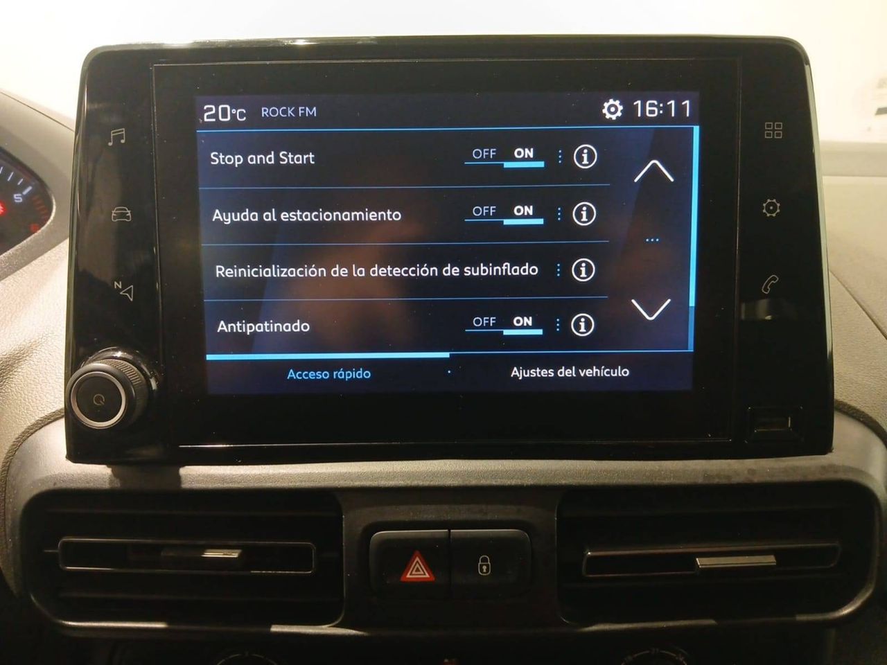 Peugeot Rifter   Standard BlueHDi 73kW Style