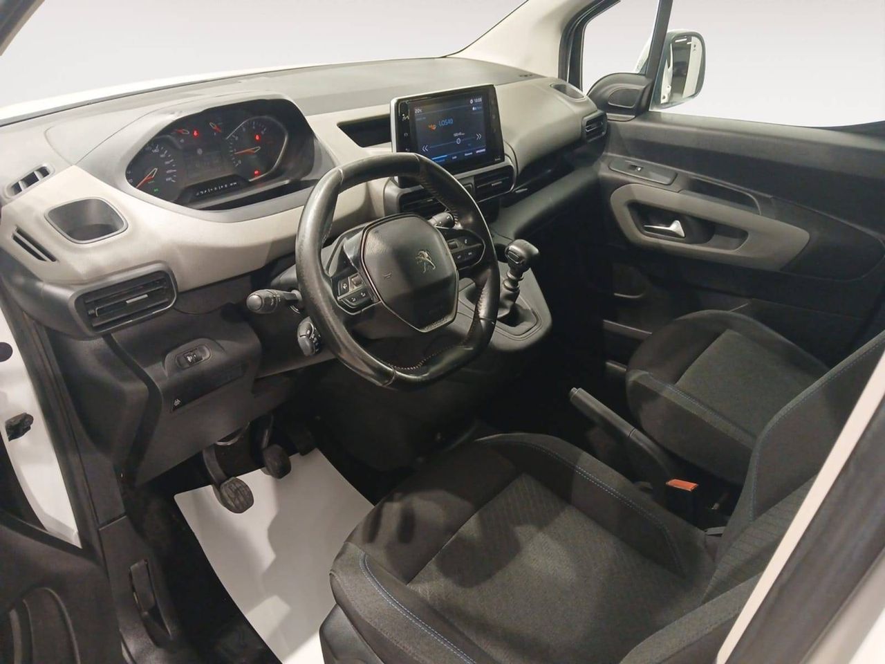 Peugeot Rifter   Standard BlueHDi 73kW Style