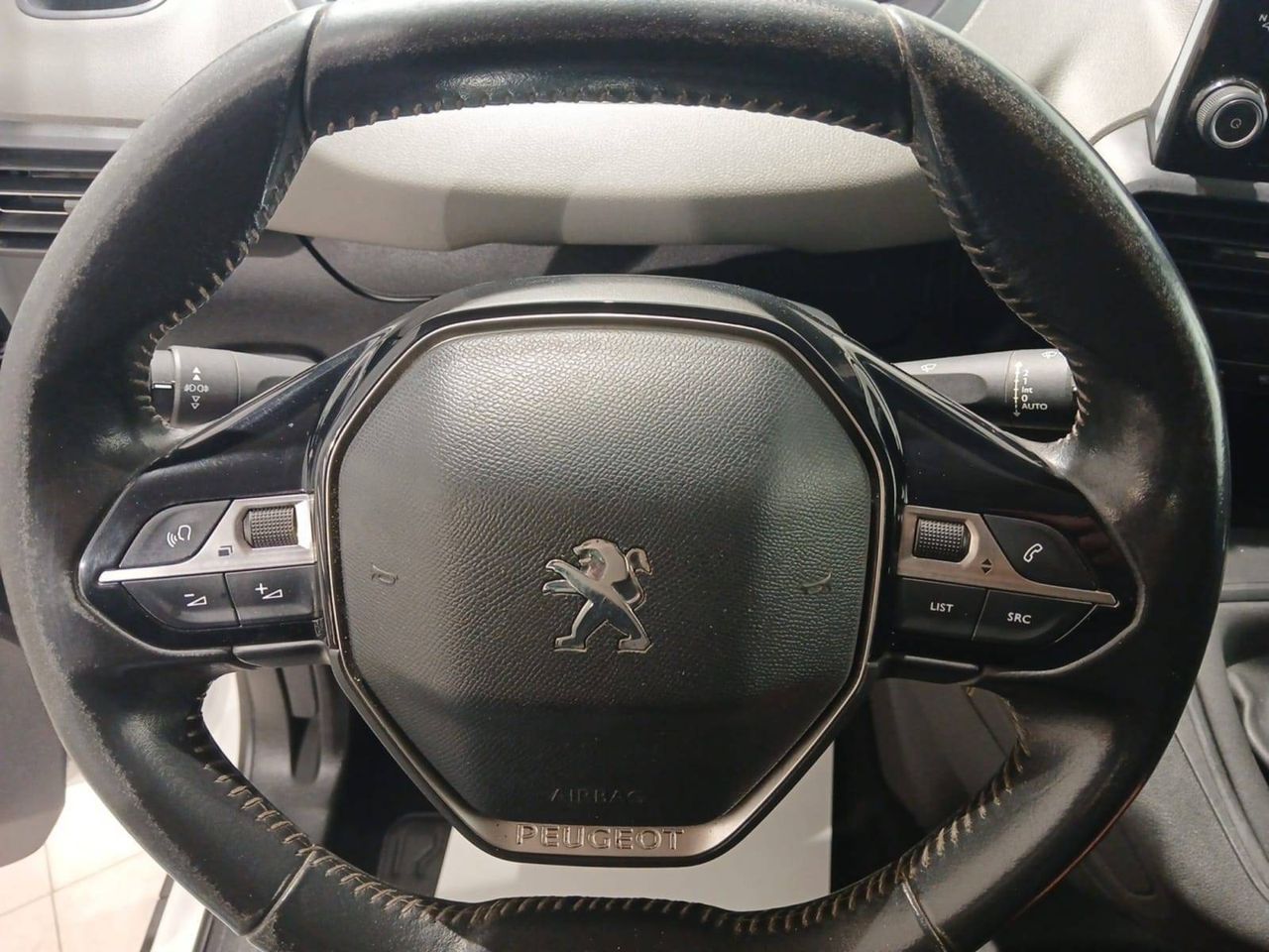 Peugeot Rifter   Standard BlueHDi 73kW Style