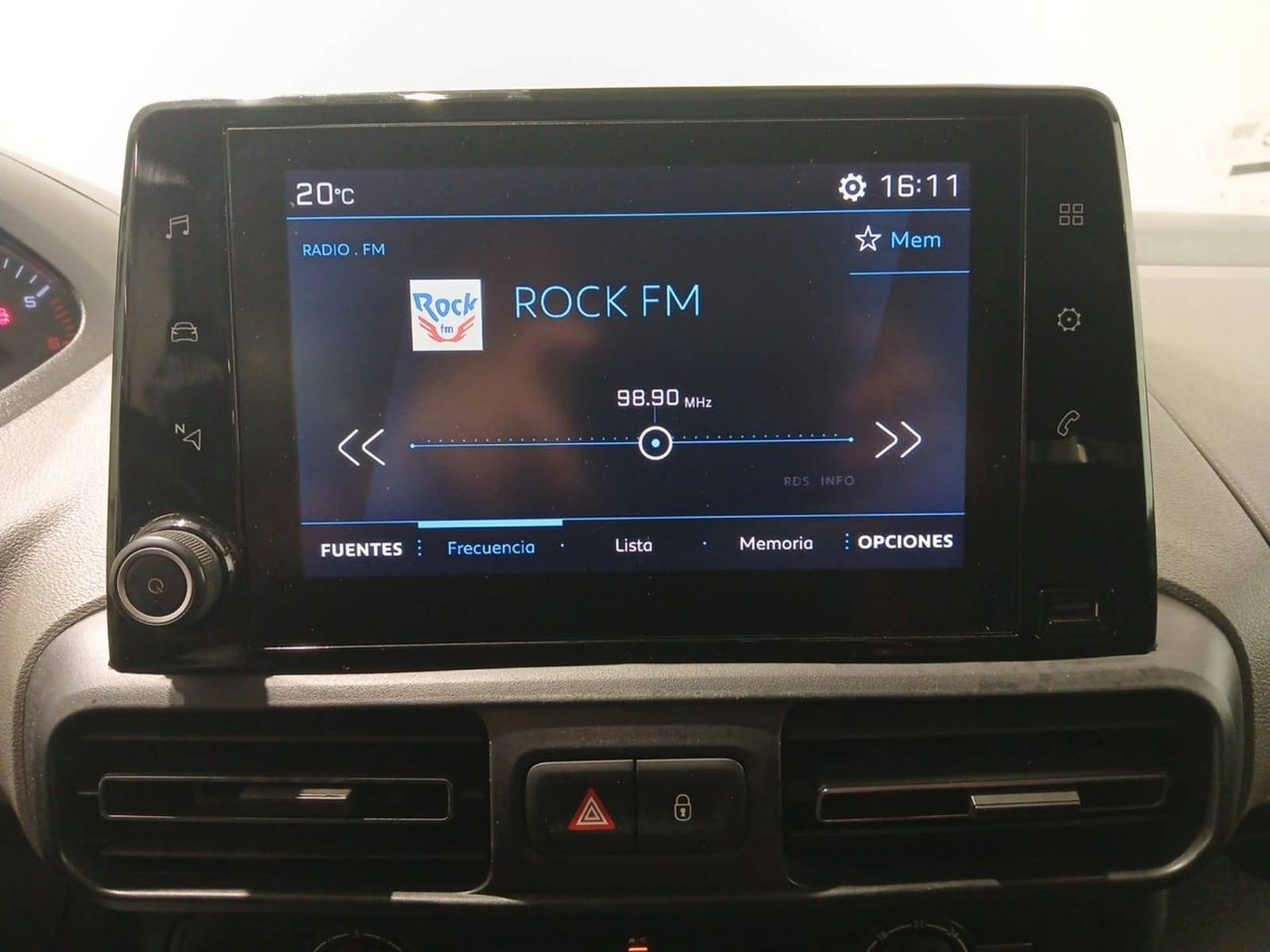 Peugeot Rifter   Standard BlueHDi 73kW Style