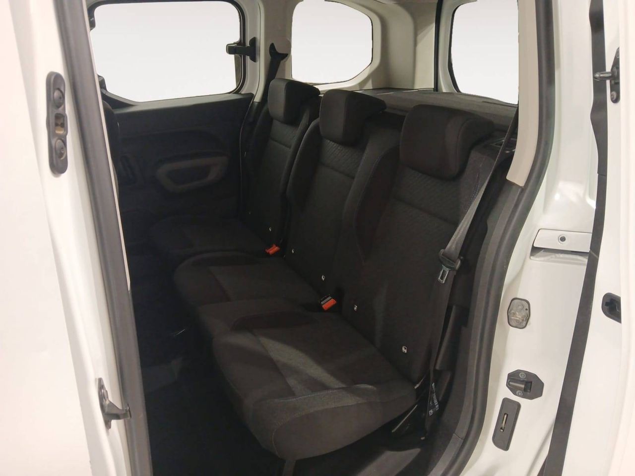 Peugeot Rifter   Standard BlueHDi 73kW Style