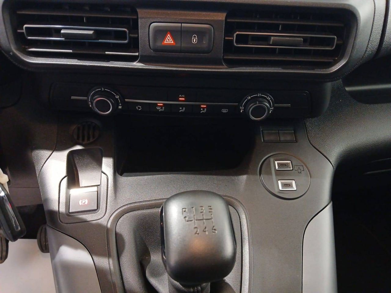 Opel Combo Cargo  100 Cv 1.5 Td S/S MT6 €6.4 -