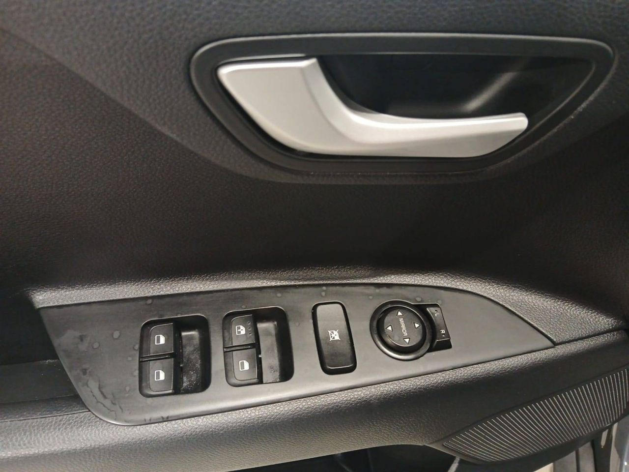 Kia Stonic  1.2 DPi 62kW (84CV) Concept