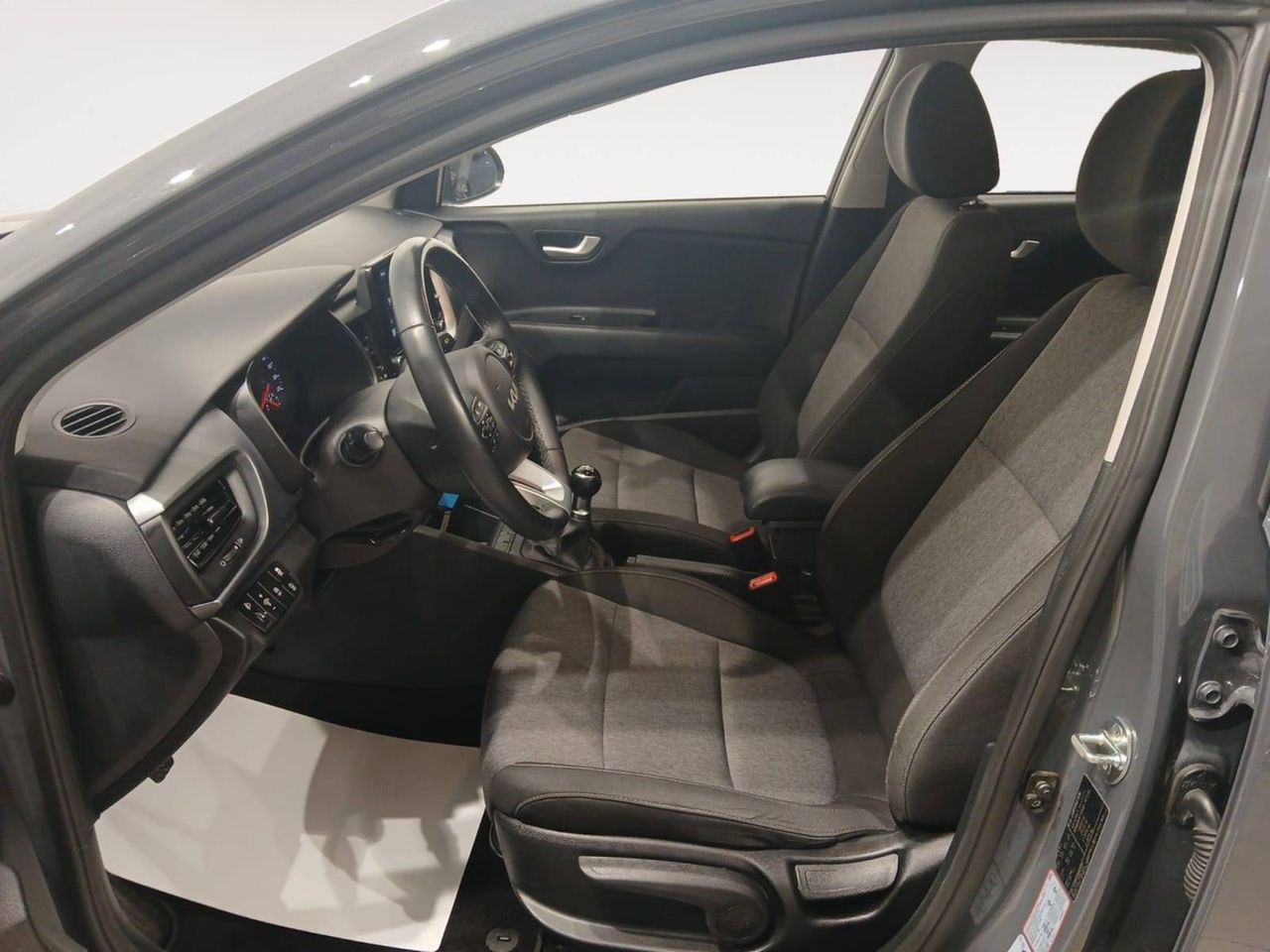 Kia Stonic  1.2 DPi 62kW (84CV) Concept