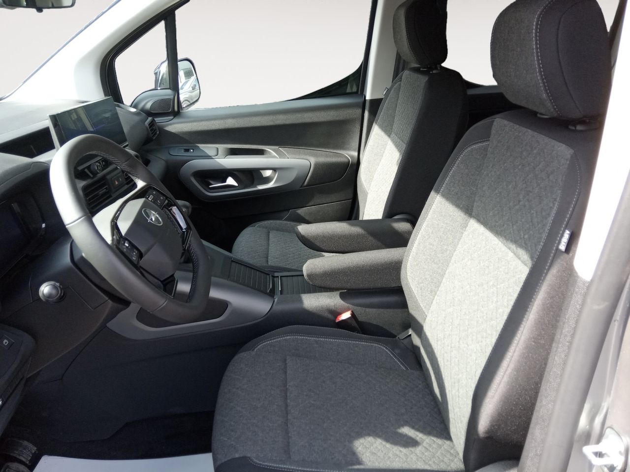 Opel Combo 100 Cv 1.5 Td S/S MT6 €6.4