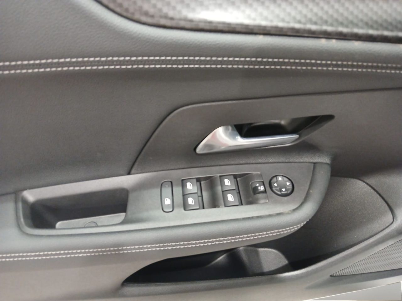 Opel Mokka BEV 50kWh 100kW (136CV) GS-e