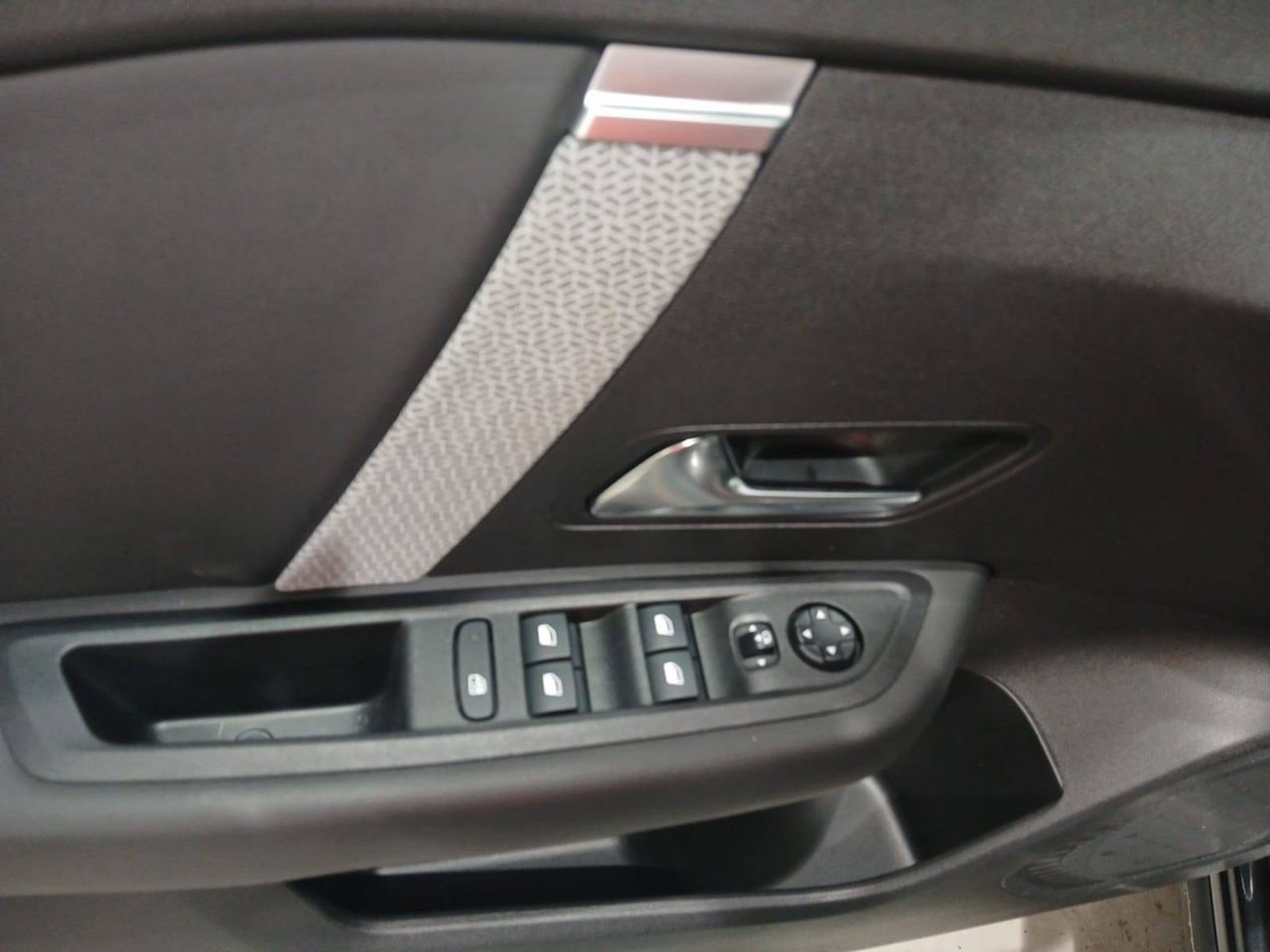 Citroën C4  BlueHDi 130 S&S EAT8 Feel Pack