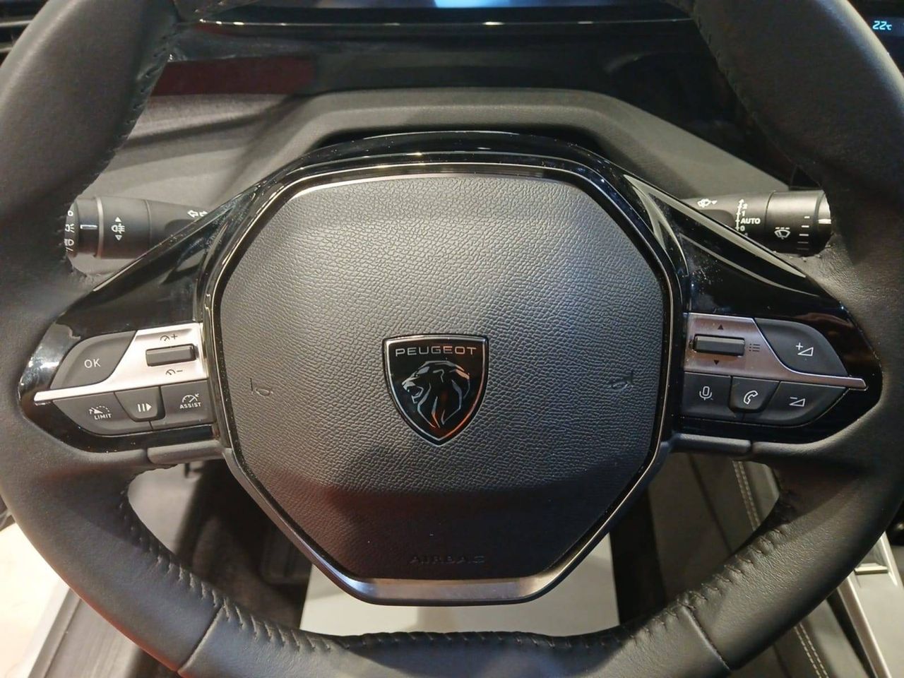 Peugeot 308  5P  PureTech 130 S&S MAN Allure