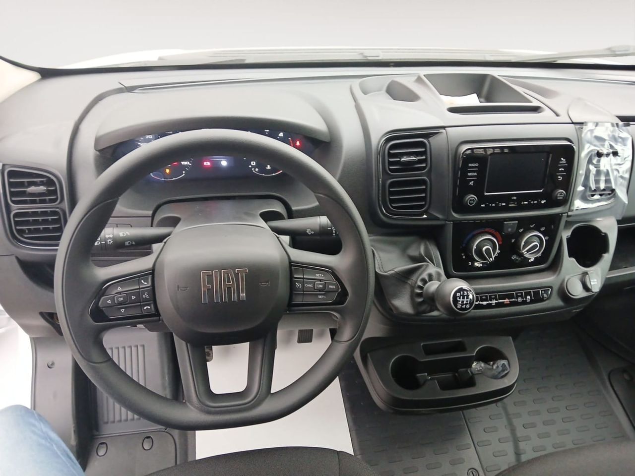 Fiat Ducato CAJA CABINA L3H1 BHDI 140CV