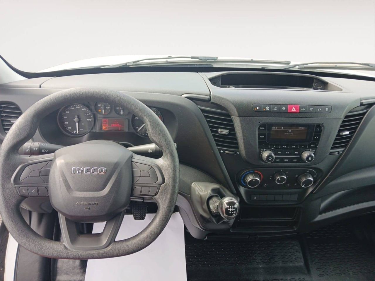 Iveco Daily  2.3 TD 35S 16 V 3520L/H2 12 M3 LD