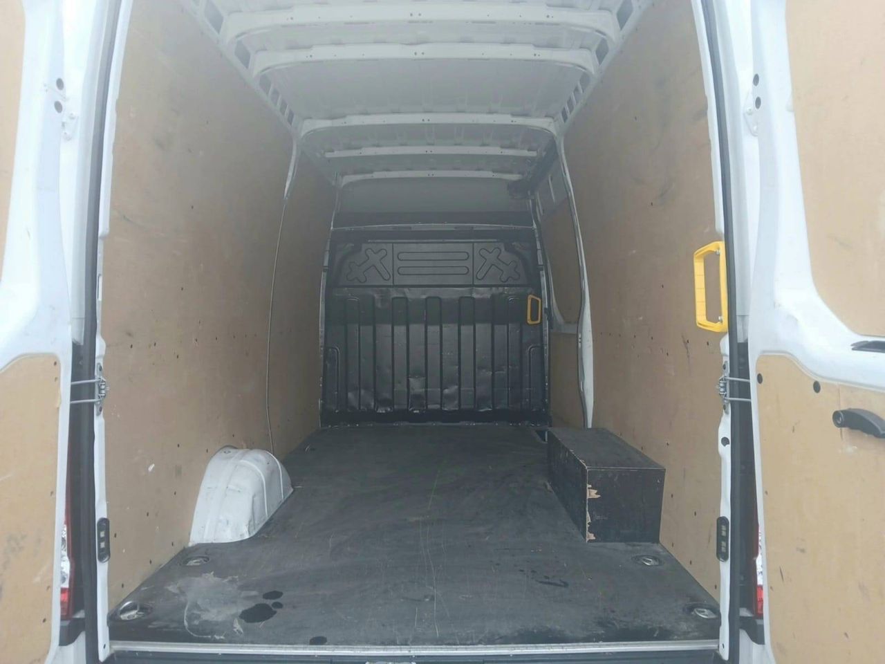 Iveco Daily  2.3 TD 35S 16 V 3520L/H2 12 M3 LD