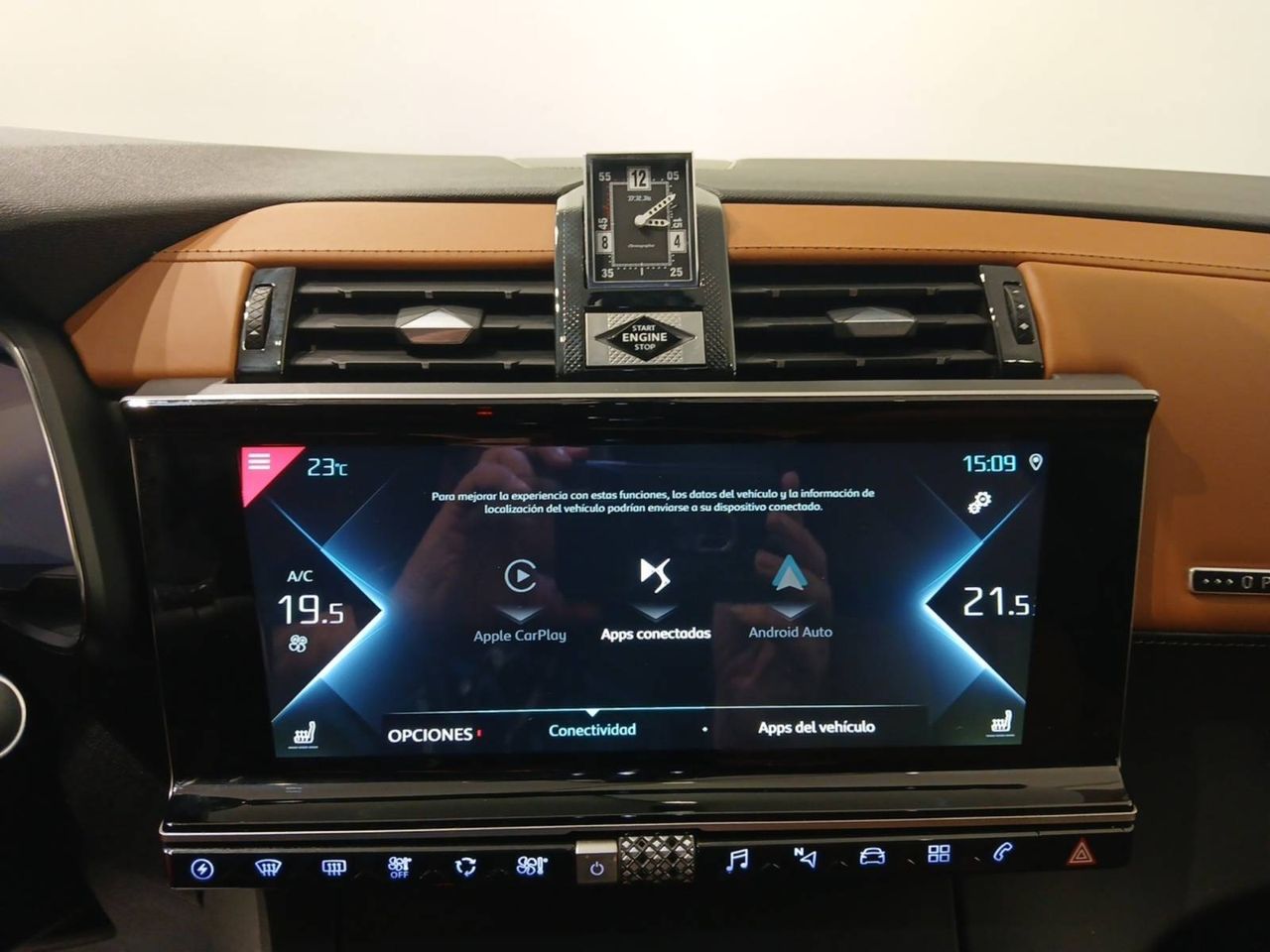 DS DS 7  1.6 E-Tense 300  Auto 4WD Rivoli