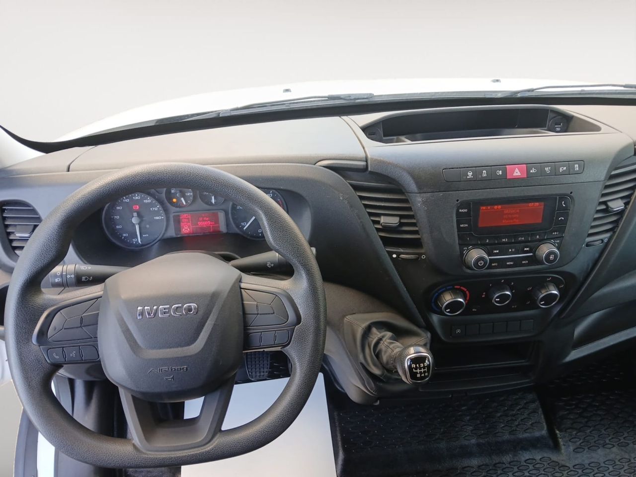 Iveco Daily FURGON 35S16 V 3520L H2 12.0 156