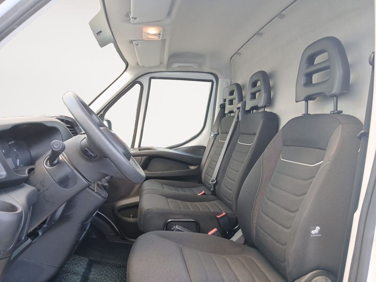 Iveco Daily FURGON 35S16 V 3520L H2 12.0 156