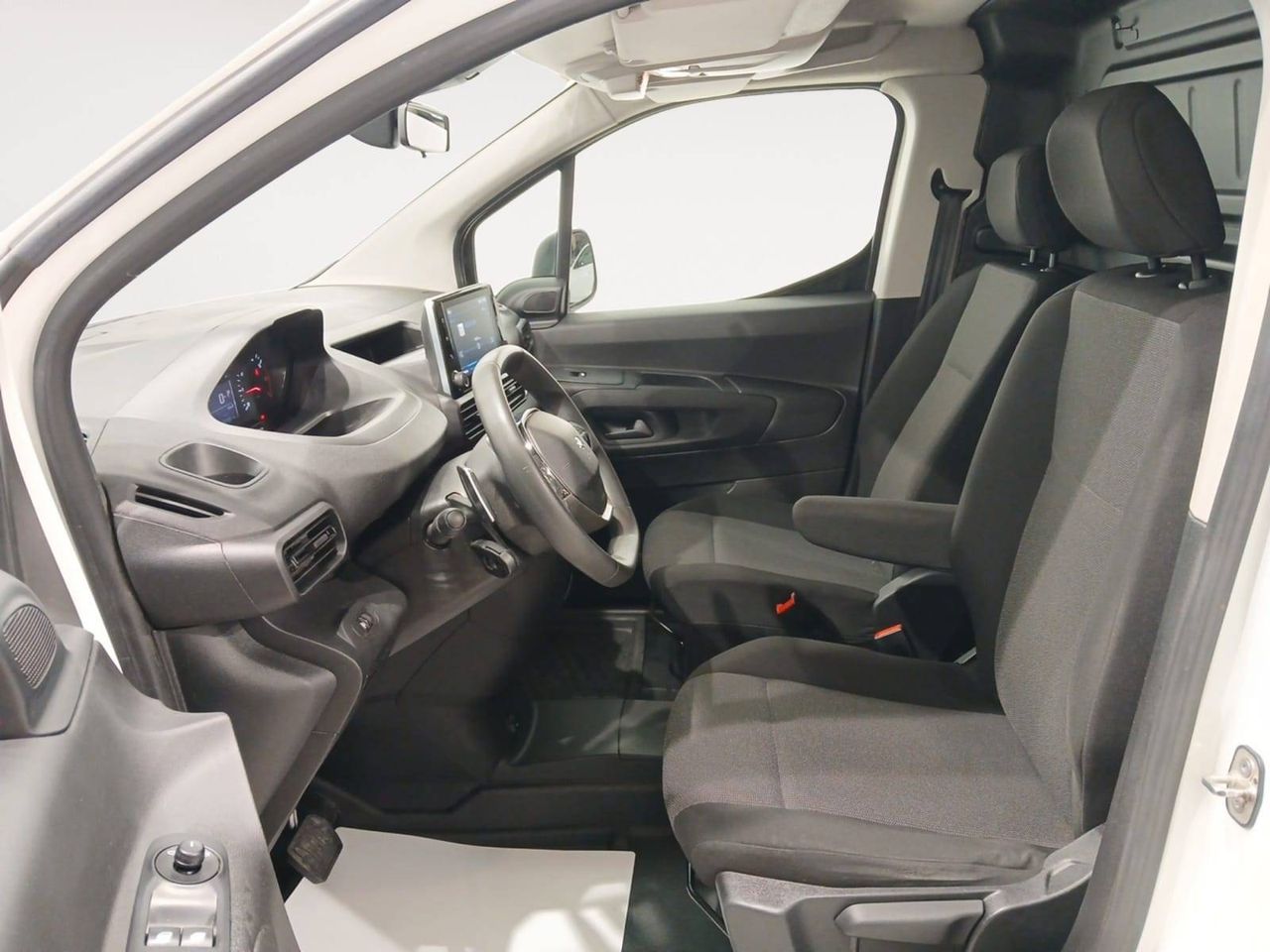 Peugeot Partner   STD. 1000kg BlueHDi 96kW EAT8 Premium