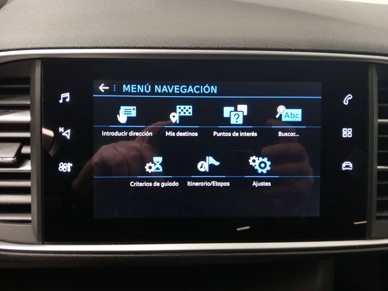Peugeot 308  5P  BlueHDi 130 S&S MAN Active Pack