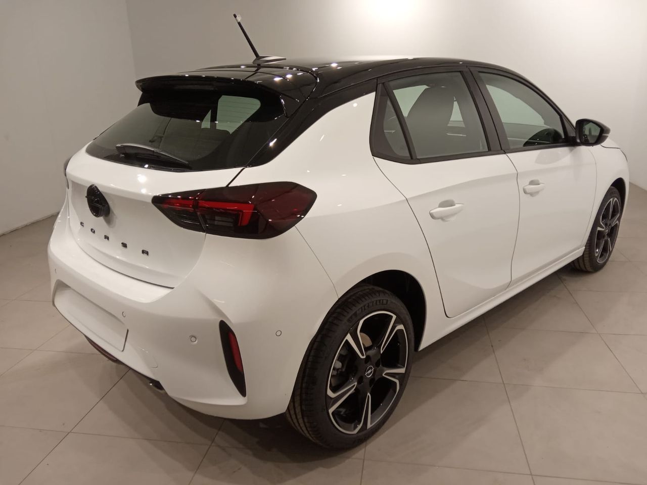 Opel Corsa 1.2T XHL 74kW (100CV) GS
