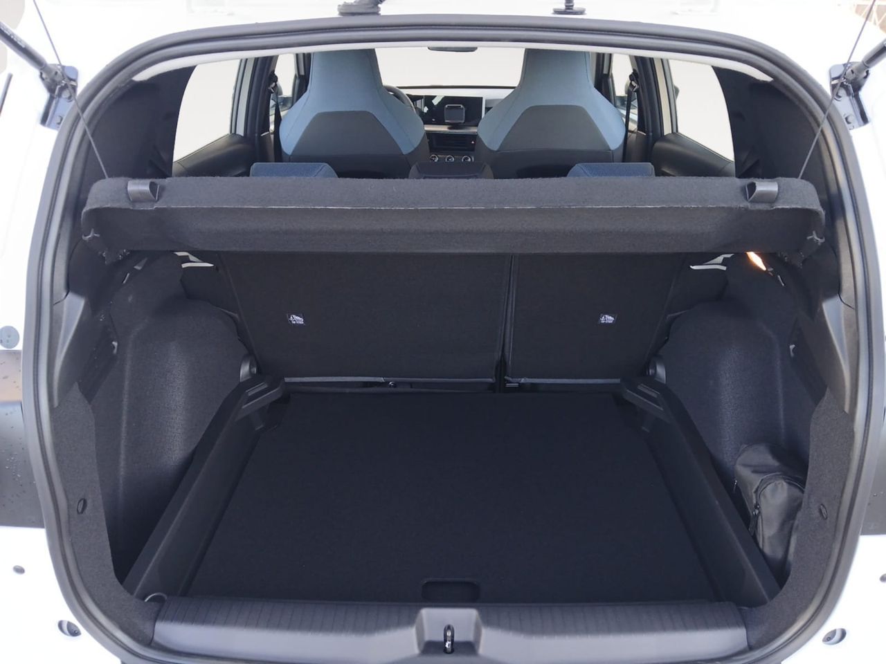 Opel Frontera 1.2T XHT Hybrid eDCT6 81kW Basic Edition