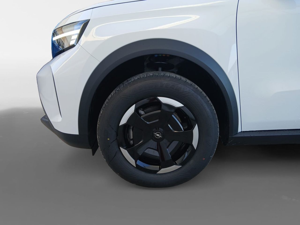 Opel Frontera 1.2T XHT Hybrid eDCT6 81kW Basic Edition