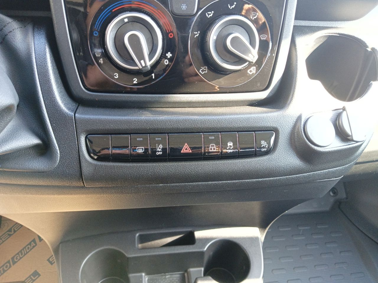 Citroën Jumper CAJA CABINA ABIERTO 3.5 L3H1 BHDI 140CV