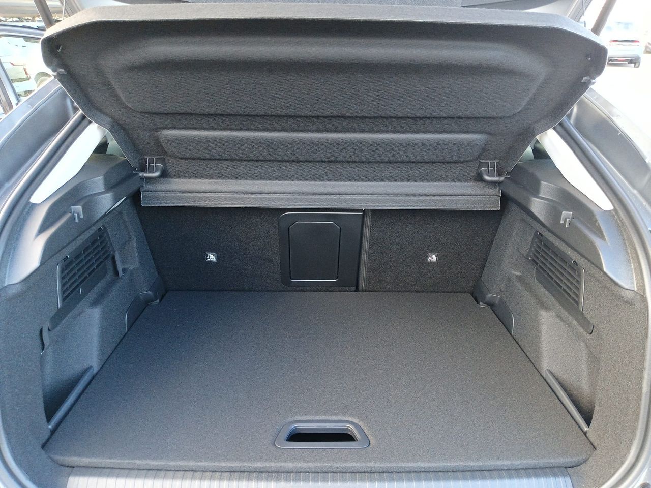 Citroën C4 Hybrid 145 ë-DCS6 Max