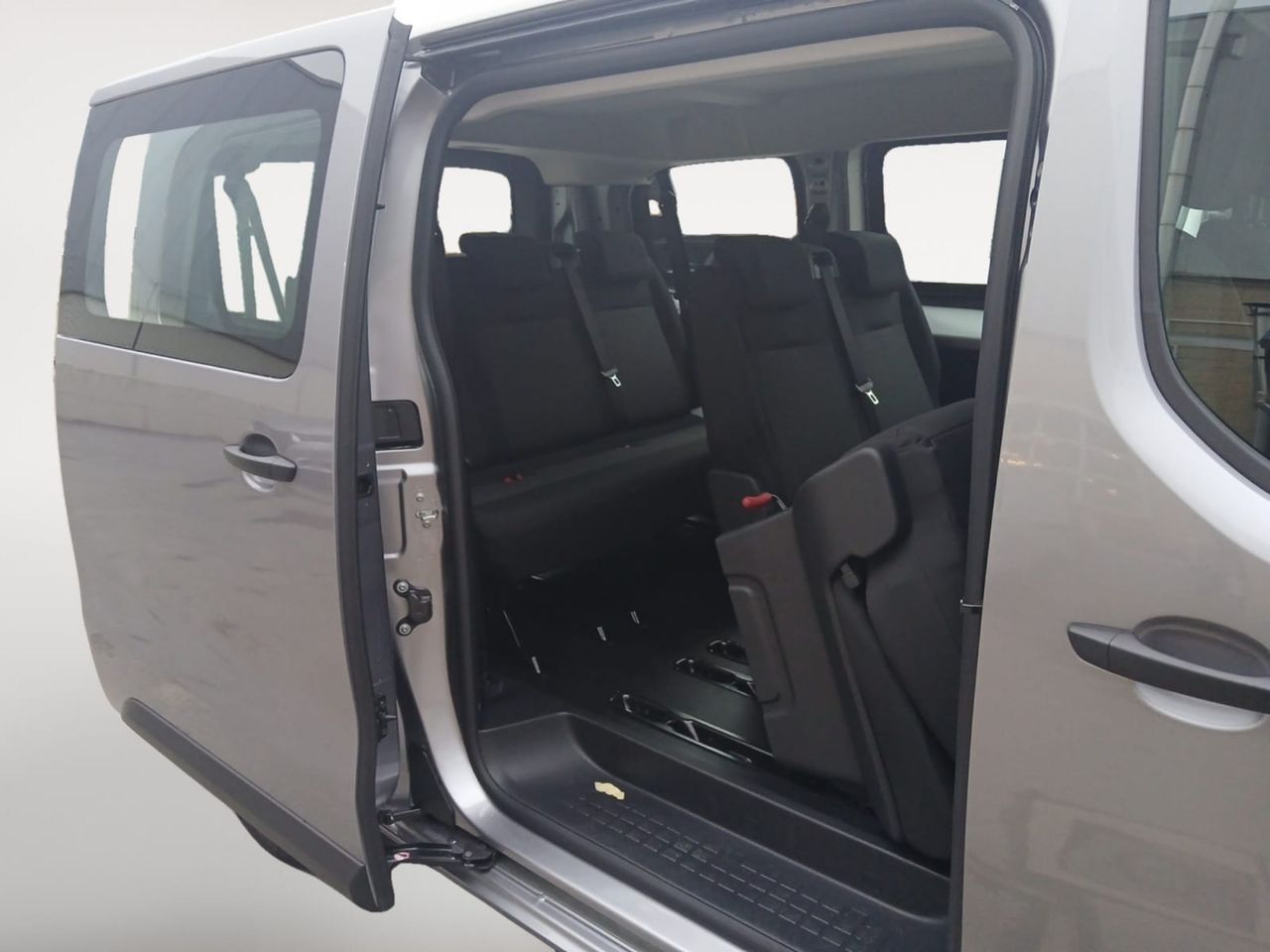 Citroën Jumpy COMBI T.M. BHDI 180CV EAT8 8 PLAZAS