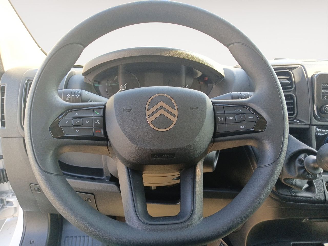 Citroën Jumper CAJA CABINA ABIERTO 3.5 L3H1 BHDI 140CV
