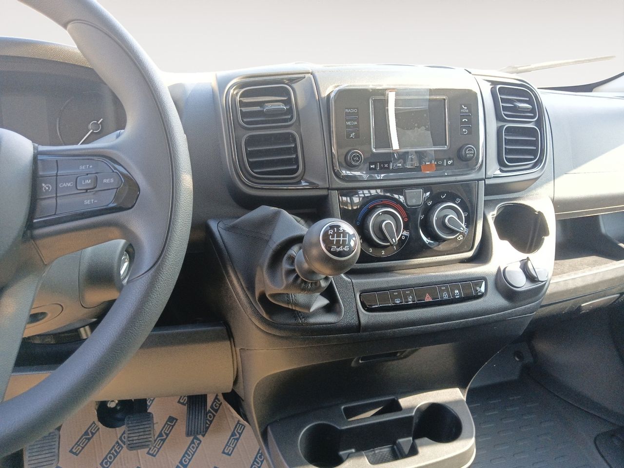 Citroën Jumper CAJA CABINA ABIERTO 3.5 L3H1 BHDI 140CV