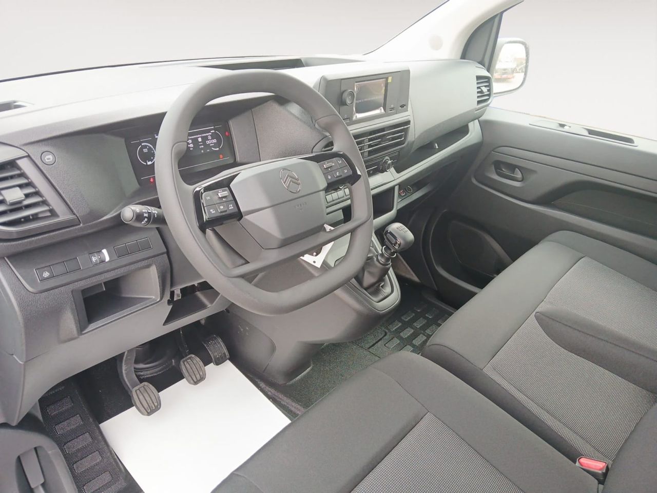 Citroën Jumpy DOBLE CABINA PLEGABLE T.M. 120CV MANUAL 6PLZ