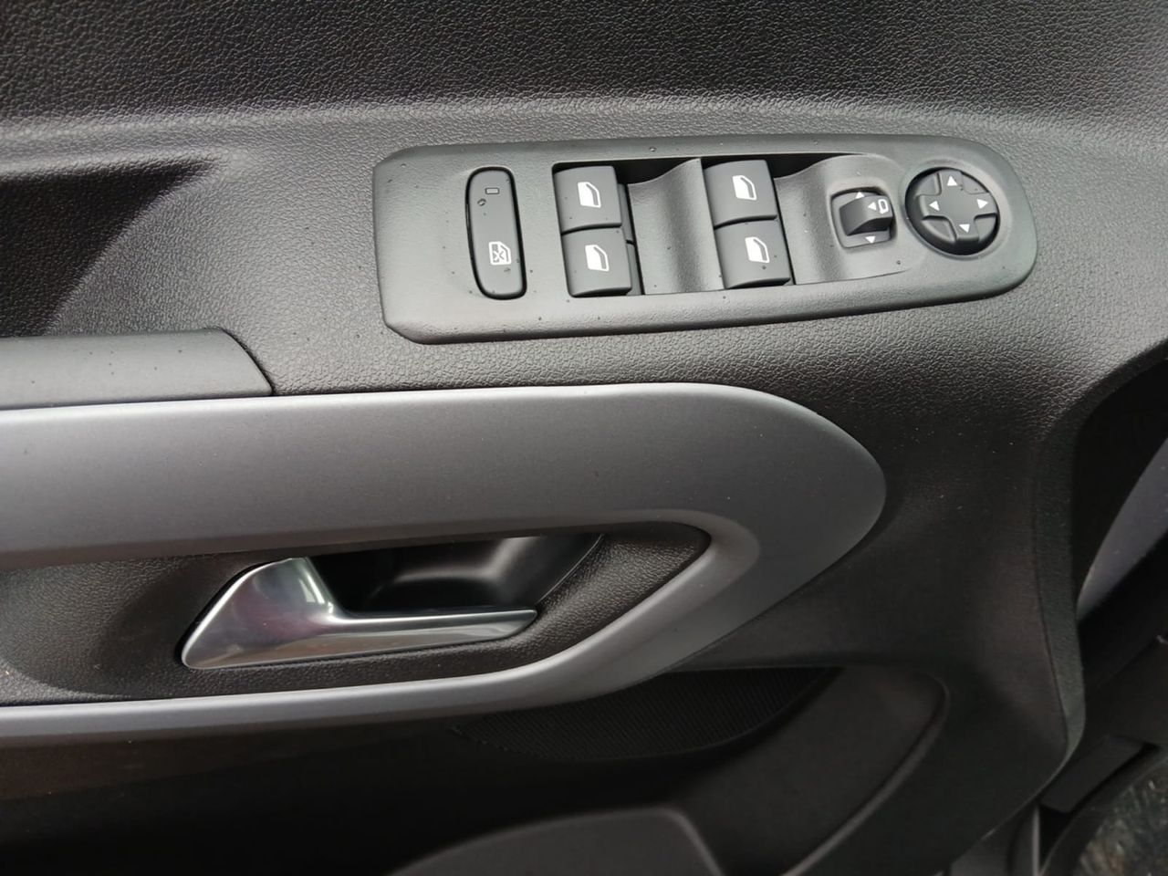 Opel Combo Electric Electric XL GS 100Kw & 50kWh Batería