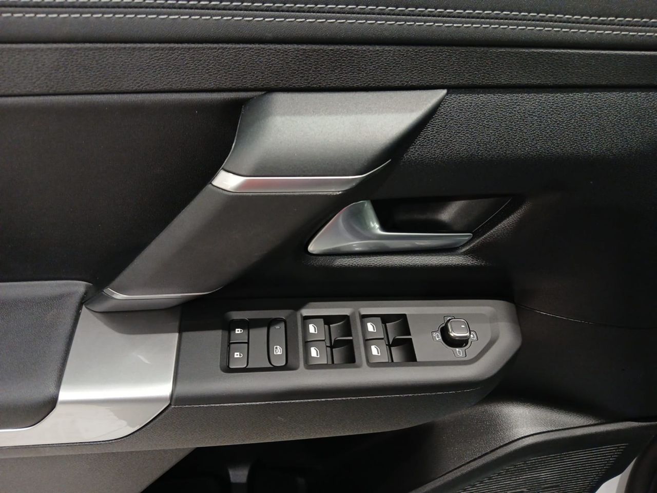 Jeep Compass Full Electric Jeep Compass BEV First Edi
