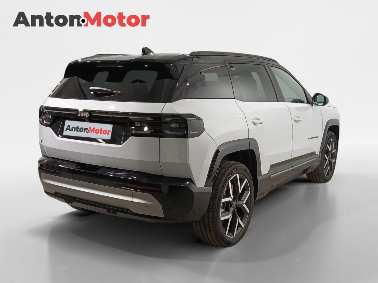 Jeep Compass Full Electric Jeep Compass BEV First Edi