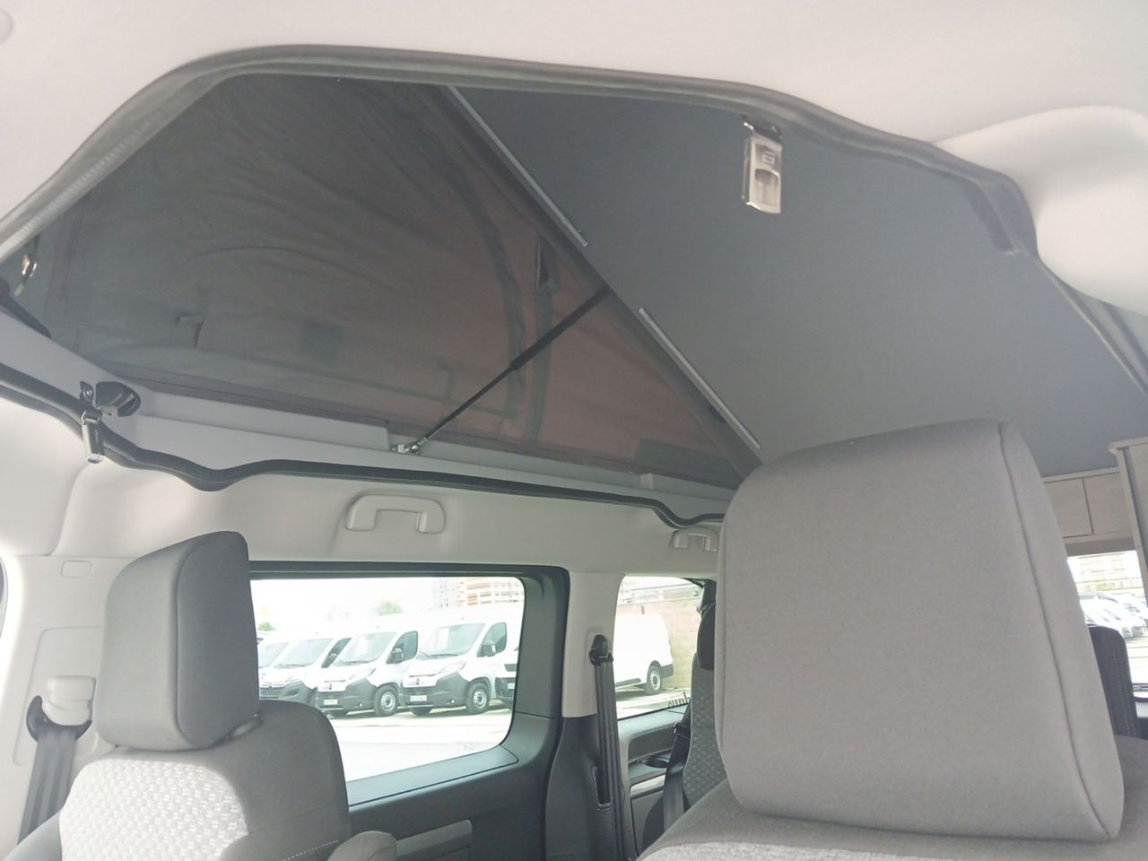 Citroën Spacetourer HOLIDAY BLUEHDI 145CV S&S 6V