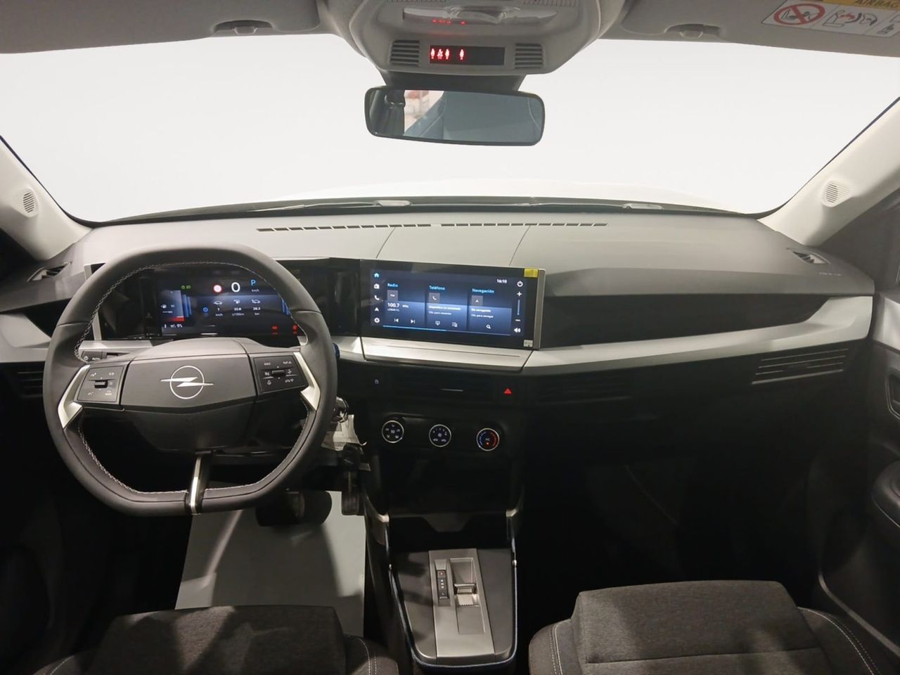Opel Frontera 1.2T XHT Hybrid eDCT6 81kW Edition