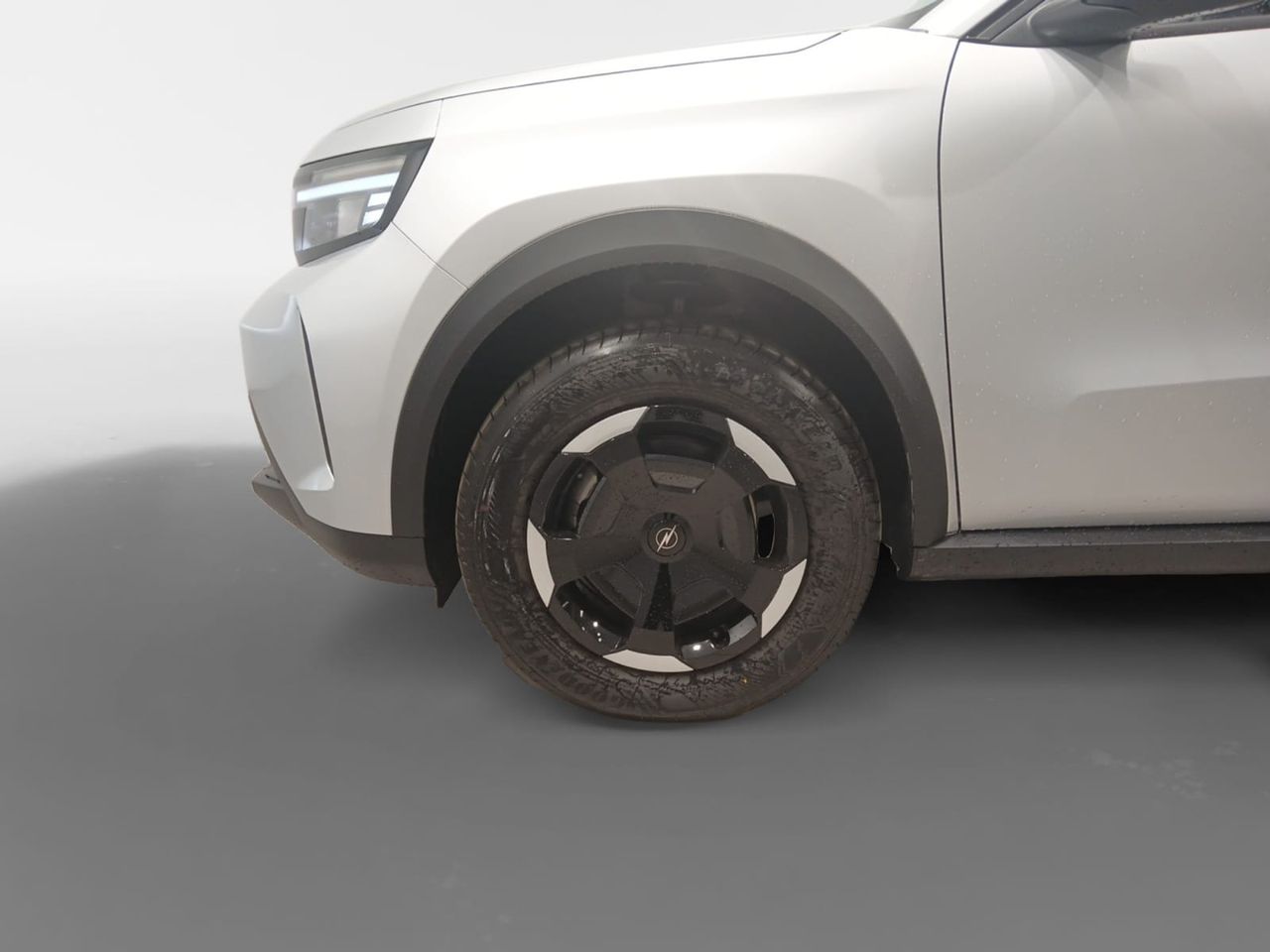 Opel Frontera 1.2T XHT Hybrid eDCT6 81kW Edition