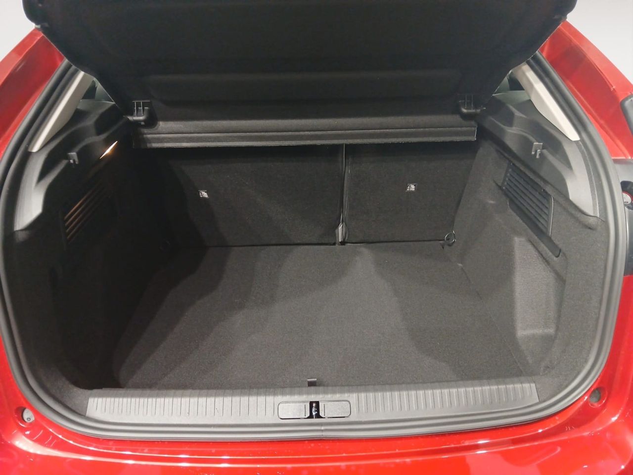 Citroën C4 Hybrid 145 ë-DCS6 Plus