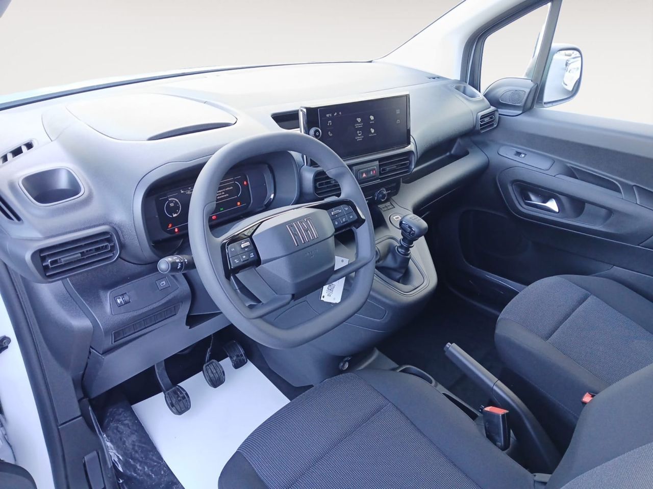 Fiat Doblò FURGON 650KG 1.5 BHDI 100CV MT6
