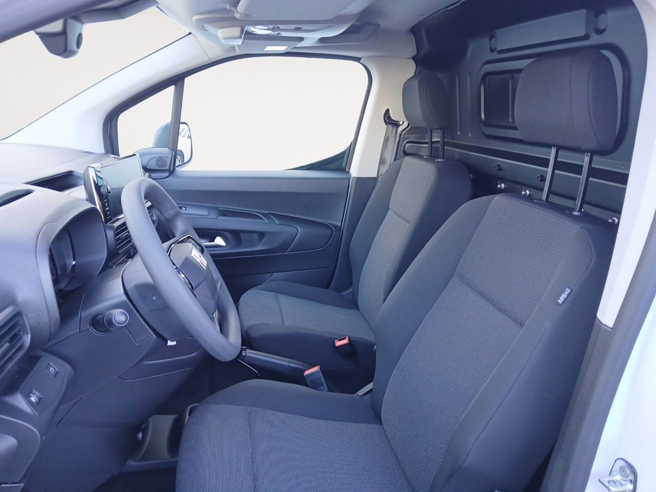 Fiat Doblò FURGON 650KG 1.5 BHDI 100CV MT6