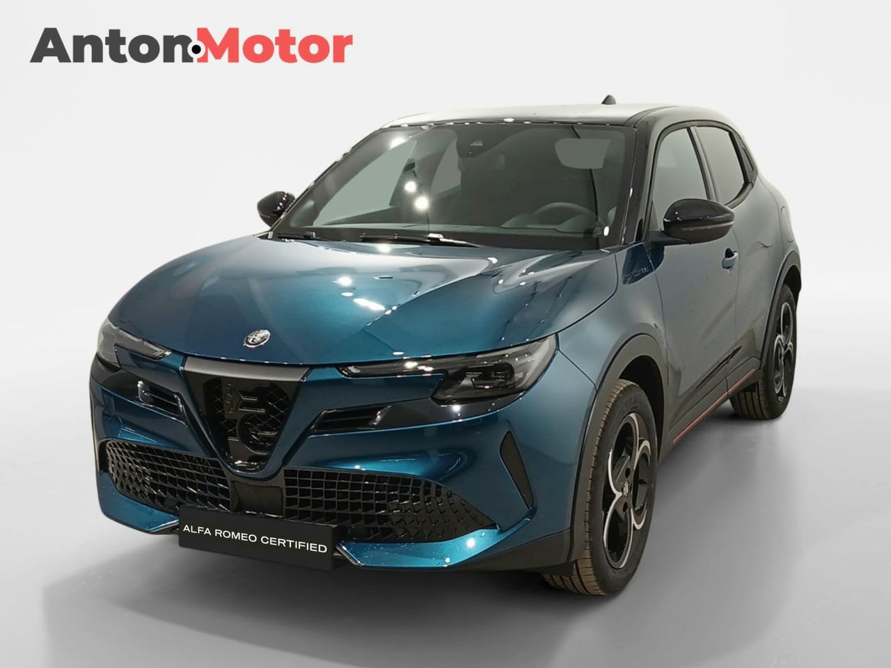 Alfa Romeo Junior Ibrida Speciale 100kW (136CV)