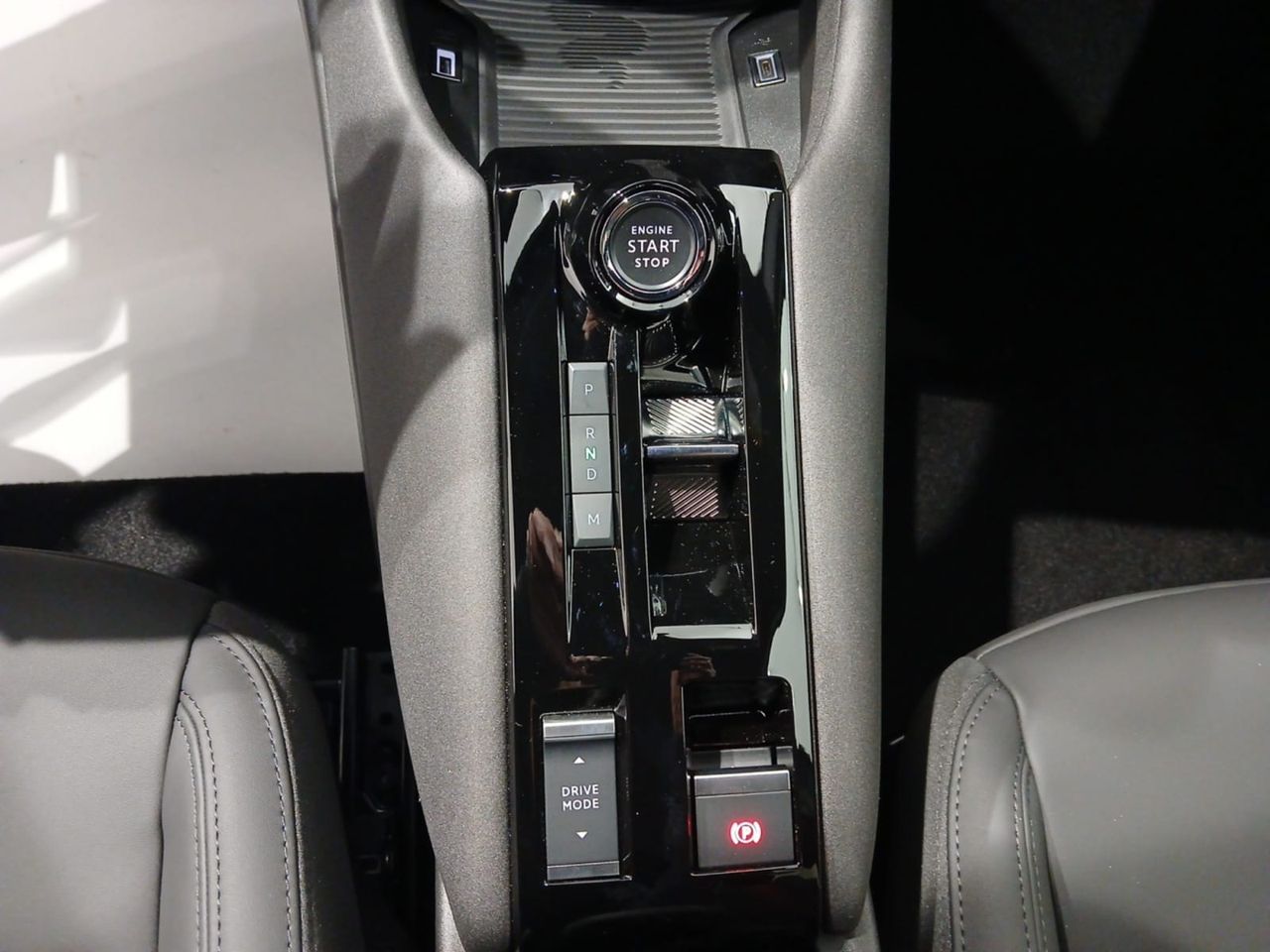 Alfa Romeo Junior Ibrida Speciale 100kW (136CV)
