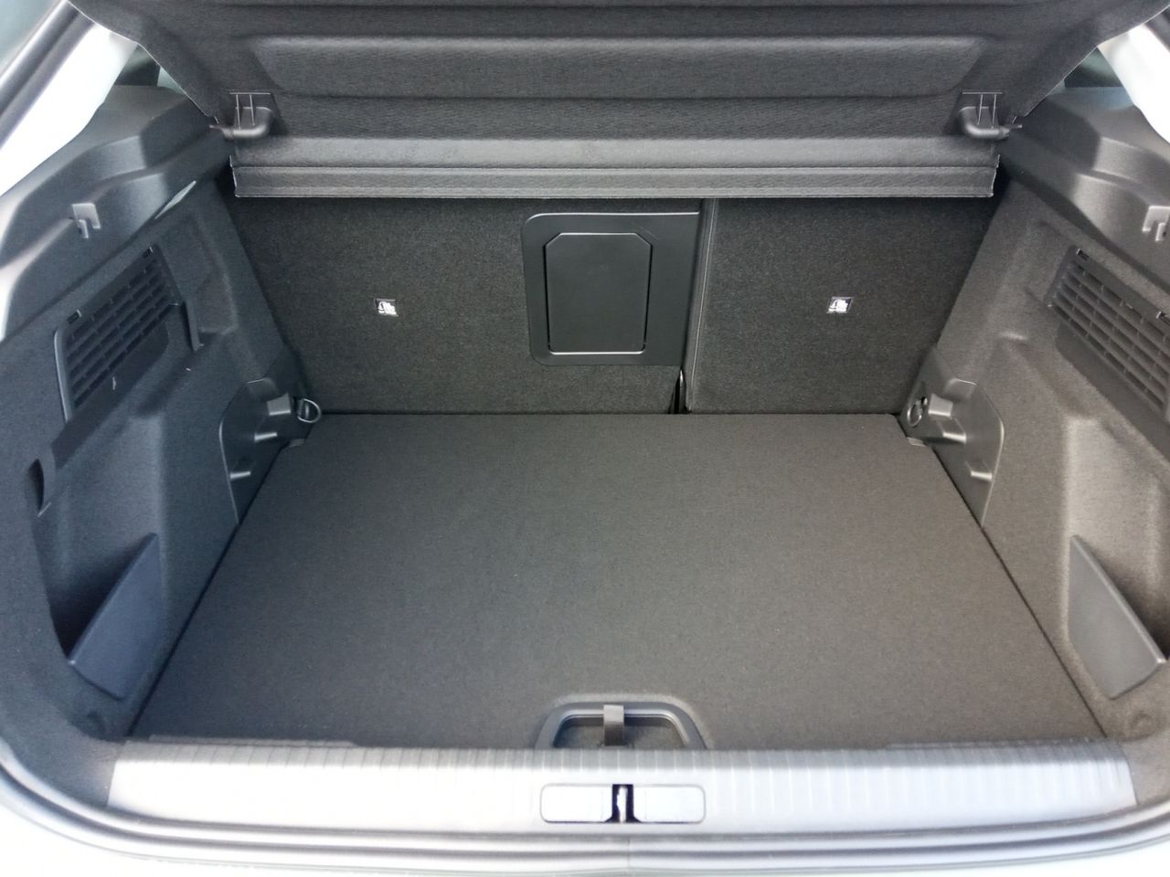 Citroën C4 Hybrid 145 ë-DCS6 Max