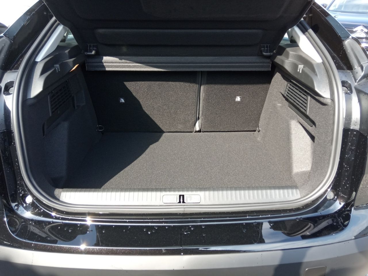 Citroën C4 Hybrid 145 ë-DCS6 Plus